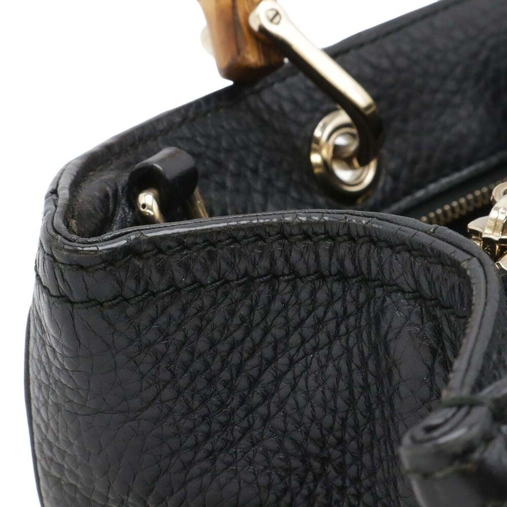 GUCCI Authentic Black Leather Bamboo Shoulder Bag - Picture 5 of 10